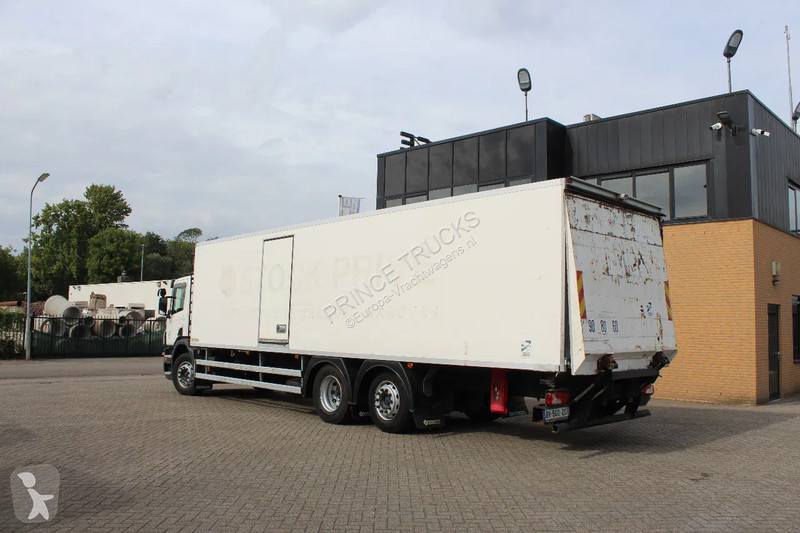 Camion Scania P320 * EURO5 * 6X2 * CARRIER...