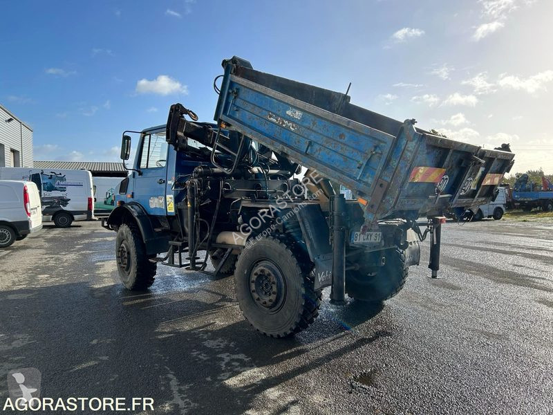 Camion Mercedes UNIMOG