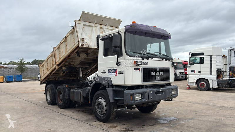 Camion MAN (BOITE MANUELLE / MANUAL GEARBOX / 6...
