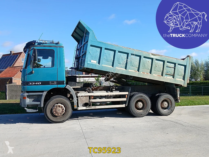 Camion Mercedes 3340
