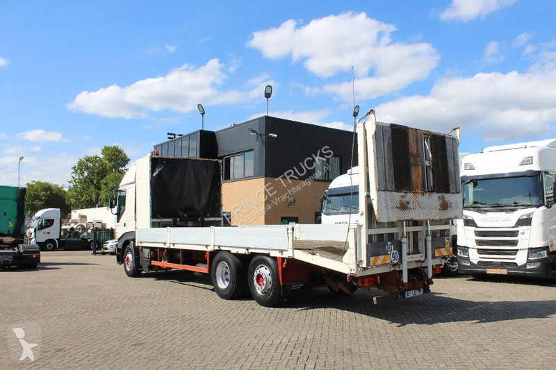 Camion Iveco 400 * EURO3 * 6X2 * LIFT * WINCH *...