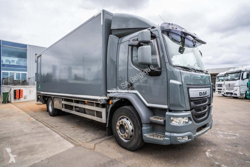 Camion DAF 55220(19 T-E6 )+DHOLLANDIA 2TON