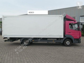 Camion fourgon Mercedes