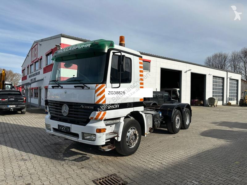 Camion Mercedes MP1 2531