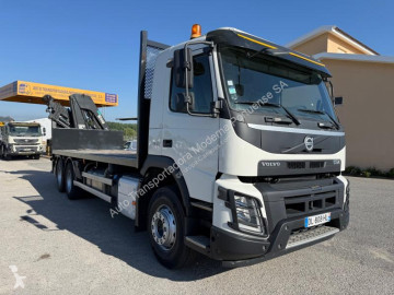 Camion grue standard Volvo