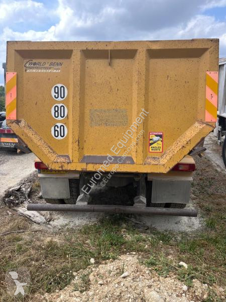 Camion Volvo 400