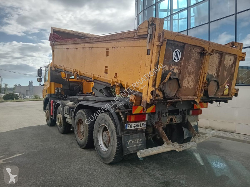 Camion DAF 410