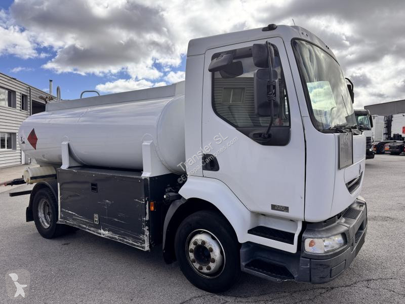 Camion Renault  220 L3-C
