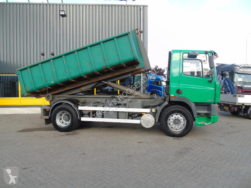 Camion DAF 85330 + EURO 2 + MANUAL + SPRING + 6...