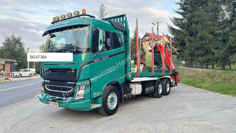 Kamion s návěsem Volvo Epsilon m120z 10,5