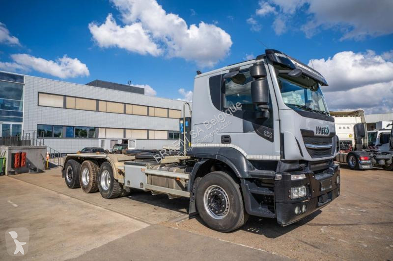 شاحنة Iveco 460