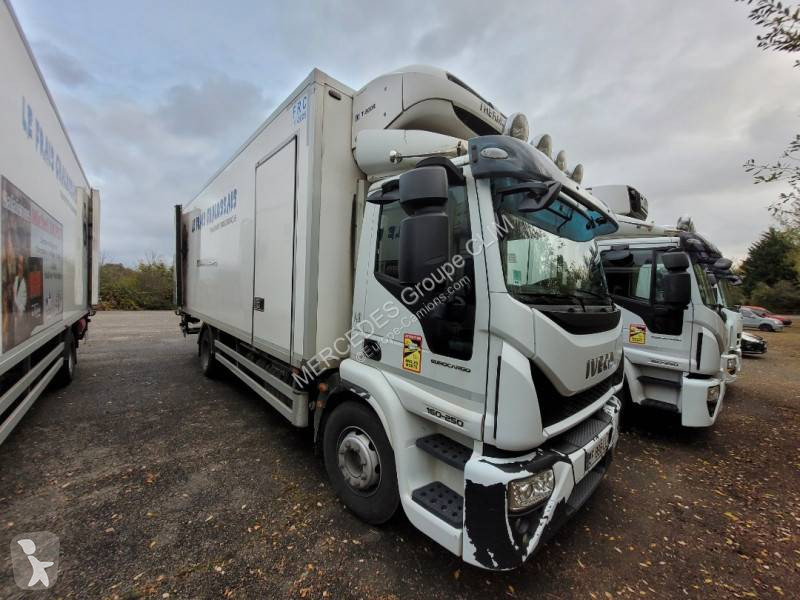 شاحنة Iveco