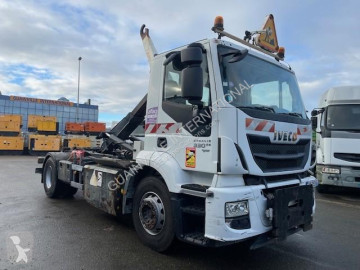 Lastbil flerecontainere Iveco