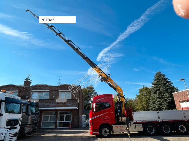 شاحنة Volvo 395/8S