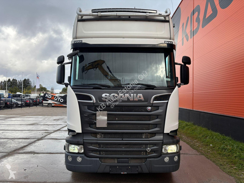 شاحنة Scania R 580 6x2*4 FOR SAE AS CHASSIS /...
