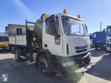 شاحنة قلابة ذات تفريغ خلفي وجانبي Iveco
