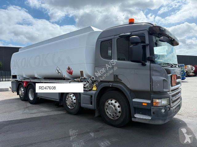 شاحنة Scania P400 8x2*6 HMK Bilcon 24.000 l....