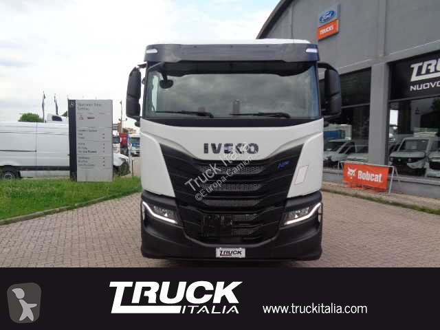 شاحنة Iveco S-Way - S-Way AS 440 S46T/P hi-tronix