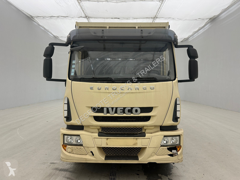 شاحنة Iveco 150E25