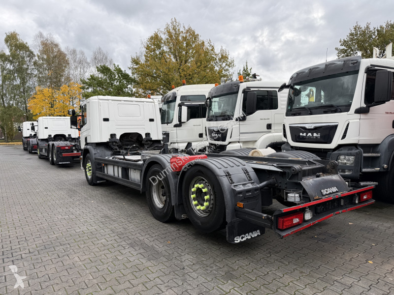 شاحنة Scania P280 6X2*4
