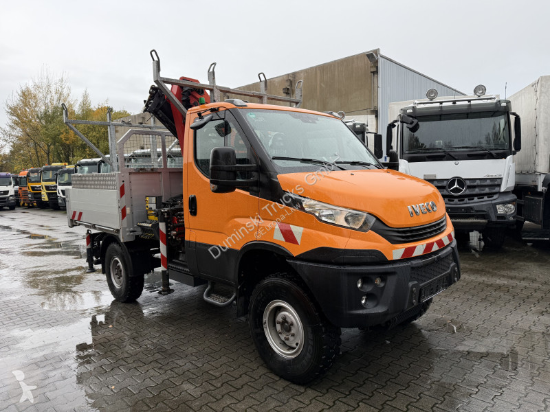 شاحنة Iveco 55S18W 4X4 Palfinger PK 7.501