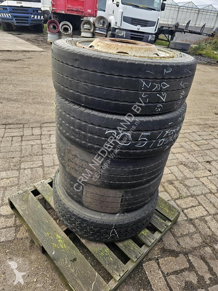 قطع غيار الآليات الثقيلة Bridgestone R 168