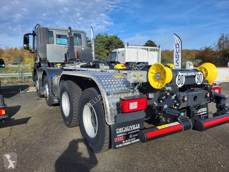 شاحنة Iveco