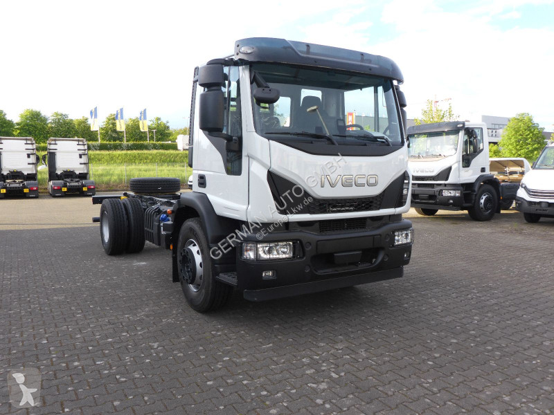 شاحنة Iveco 180E32K Radstand.4.185mm 2-Stück MY 25