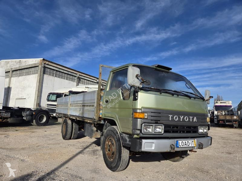 شاحنة Toyota  BU96L