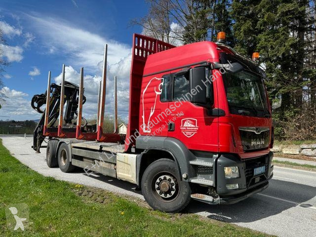 شاحنة MAN TGX 33.500 4X6 HOLZ KRAN ANHÄNGER