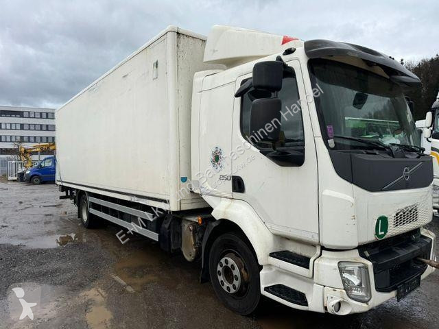 شاحنة Volvo FL 250 MOTOR LÄUFT KLEINE...