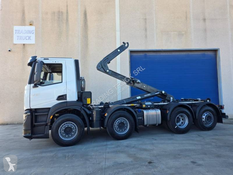 شاحنة Iveco