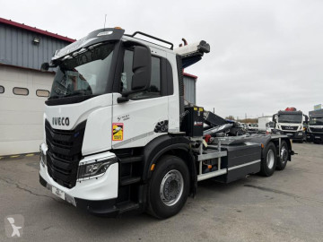 Camião Iveco S-WAY 400