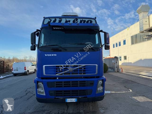 شاحنة Volvo