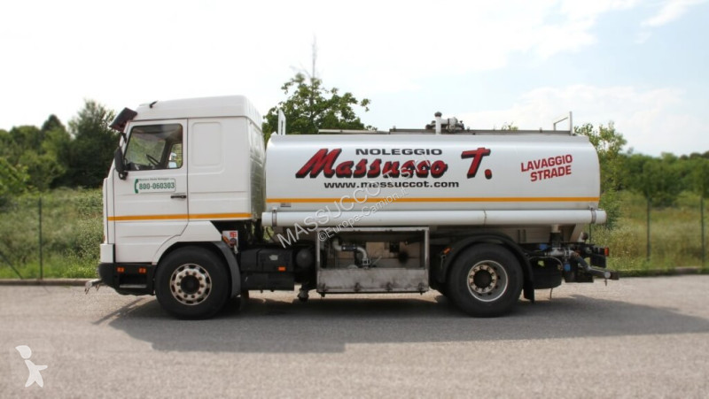 شاحنة Scania 113H-380 - 4X2