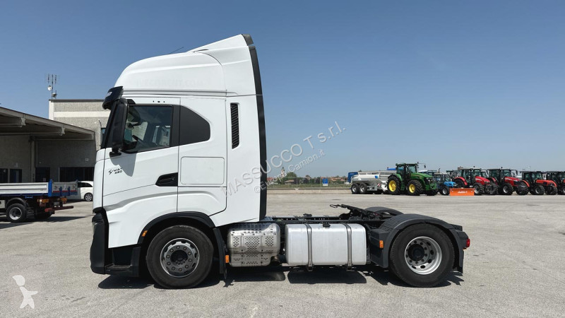 Camion Iveco 490 4x2