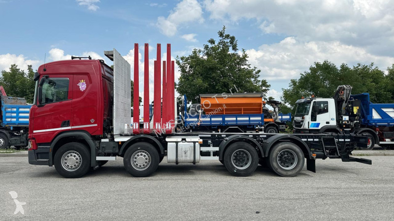 شاحنة Scania R650 8x4