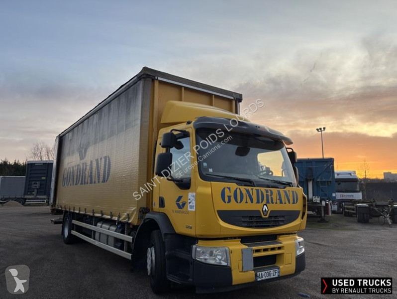 شاحنة Renault DISTRIBUTION
