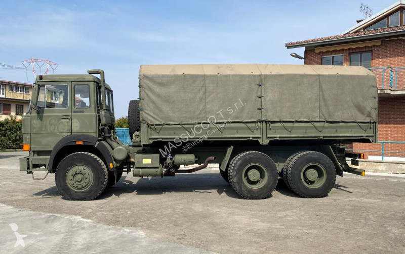 شاحنة Iveco