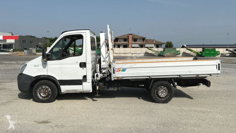 شاحنة Iveco - 29L 12