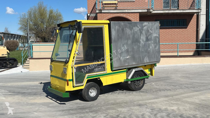 شاحنة Schmitz Cargobull MK 1700E 4X2