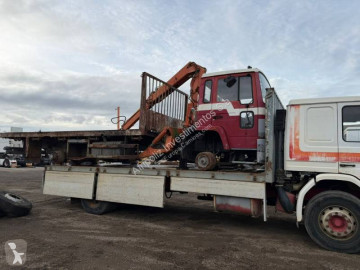 Camion plateau standard Scania