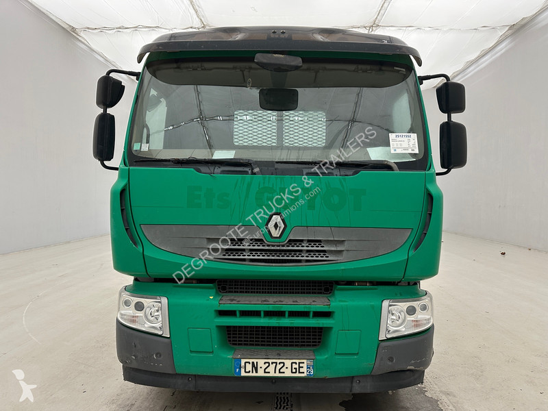 شاحنة Renault 320 DXi