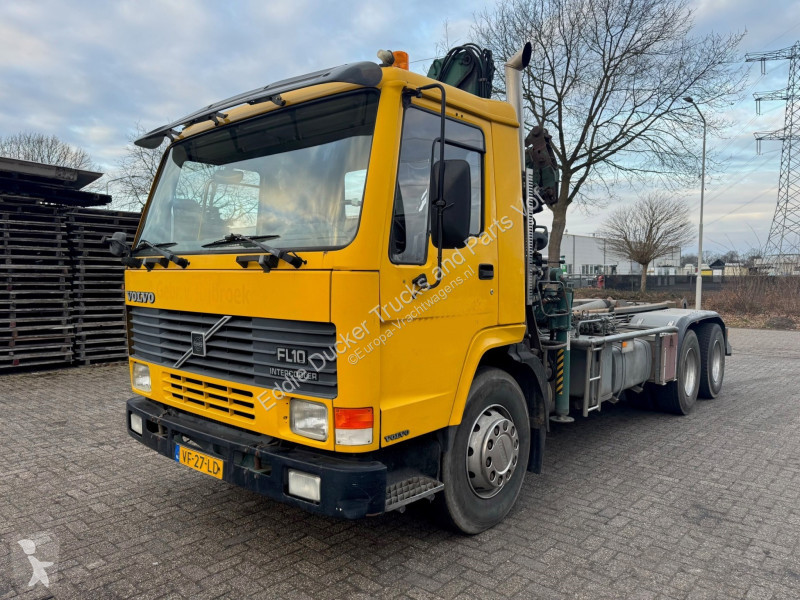 شاحنة Volvo FL10 6X4 / MANUAL / HIAB 100