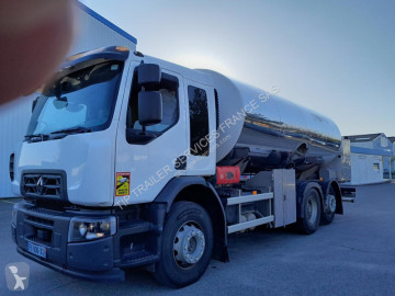 Camion cisterna Renault