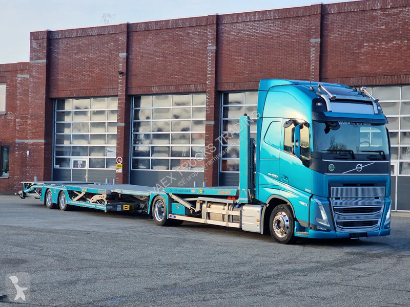 شاحنة Volvo 500 Globetrotter XL Cartransporter...