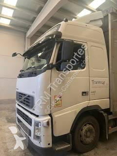 شاحنة Volvo