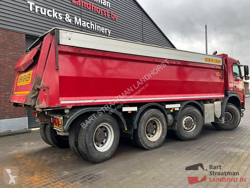Lastbil Terberg FM2000-T 8X8 met 18m3 kipper en...