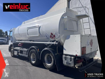 Camión cisterna hidrocarburos Renault