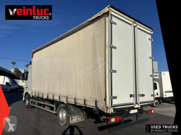Camión tautliner (lonas correderas) Volvo